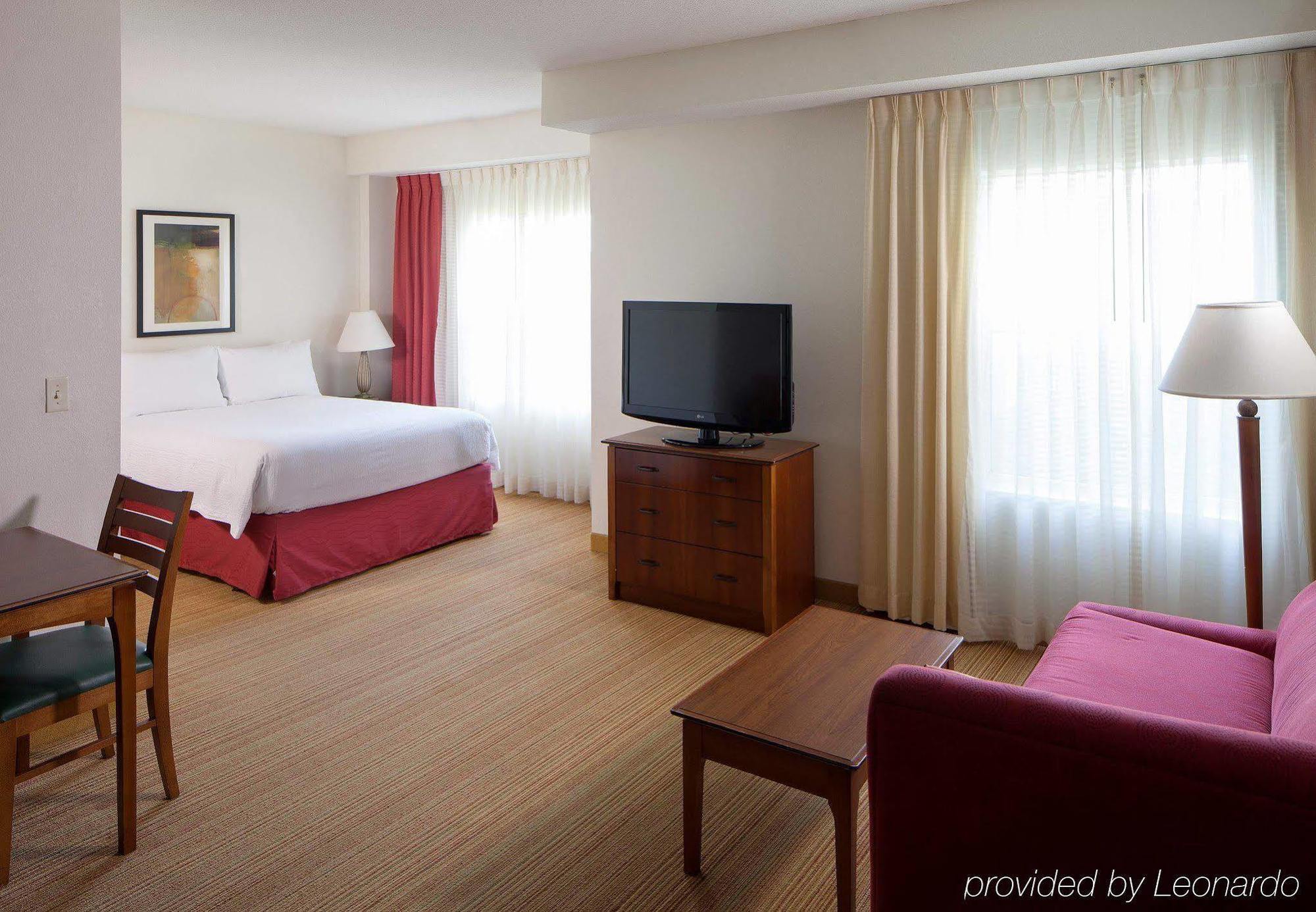 Residence Inn By Marriott Orlando At Seaworld Williamsburg Exterior photo